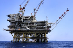 Our deck cranes can be installed on ship decks such as rig support vessels, by the quayside or on offshore platforms such as oil rigs Our deck cranes can be installed on ship decks such as rig support vessels, by the quayside or on offshore platforms such as oil rigs